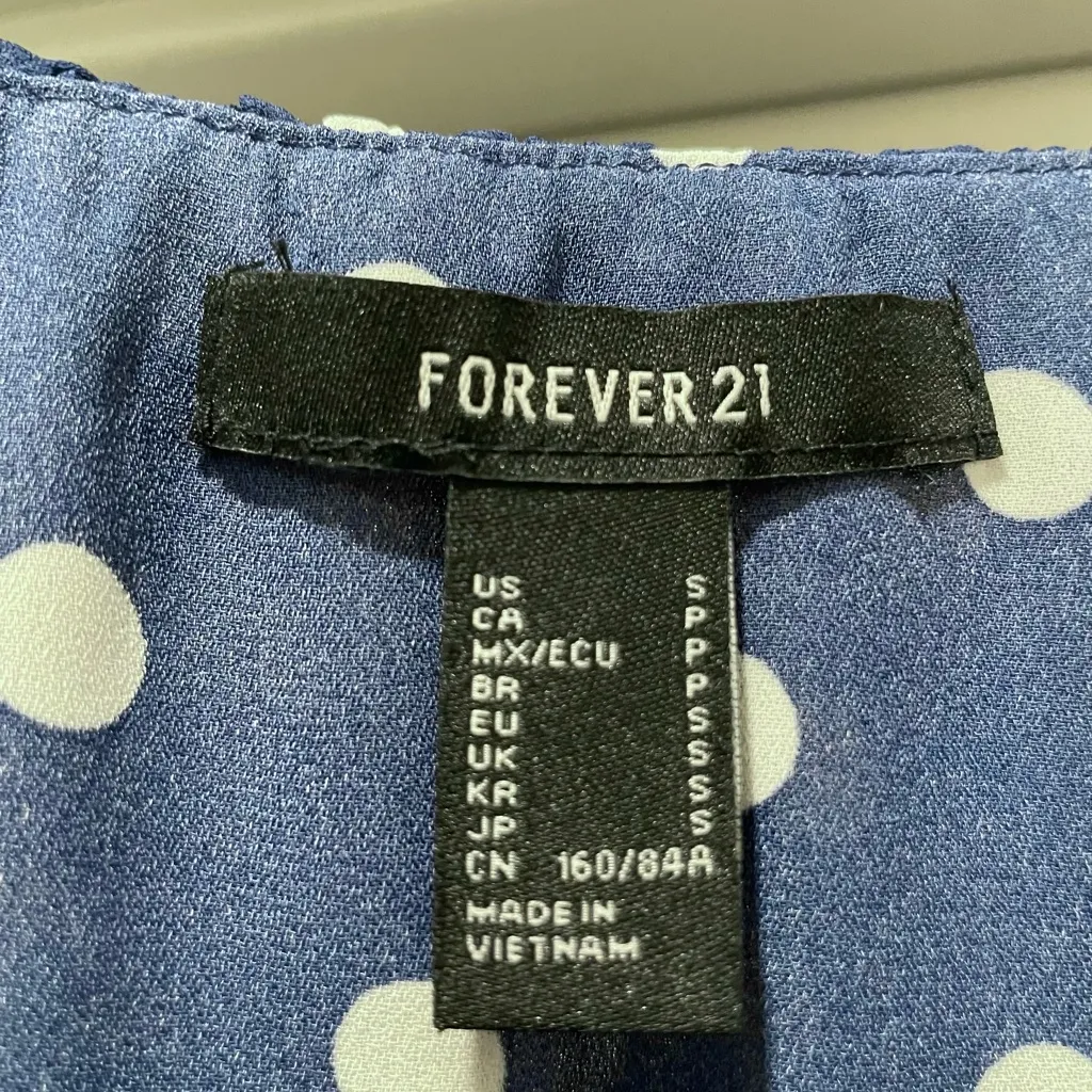 LIKE NEW Forever 21 F21 Navy Blue & White Polka Dot Ruffle Blouse - S - Image 7