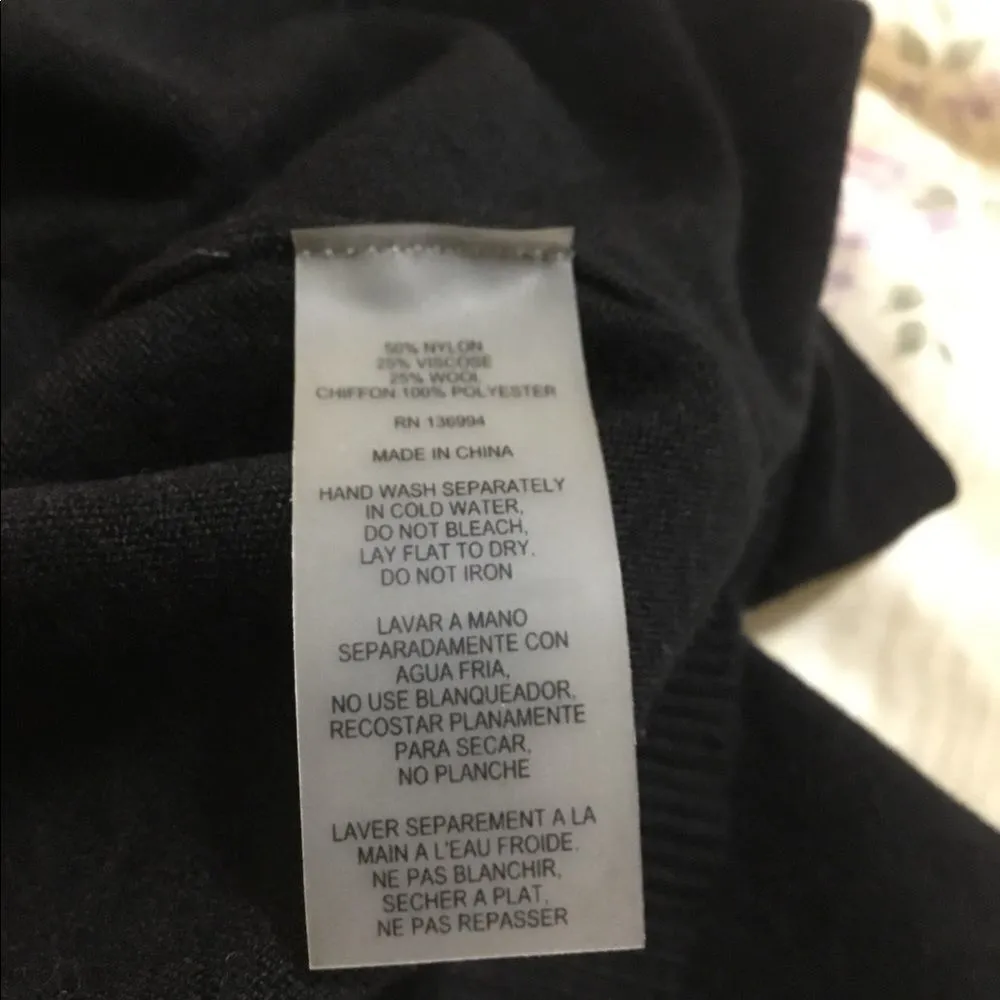 Vila Milano Black Long Sleeve Accordion White Cuffs Crew Neck Knit Sweater M - Image 6