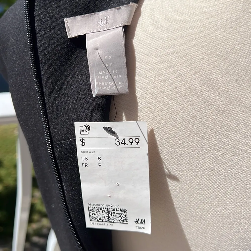 HM dress size small - Image 3