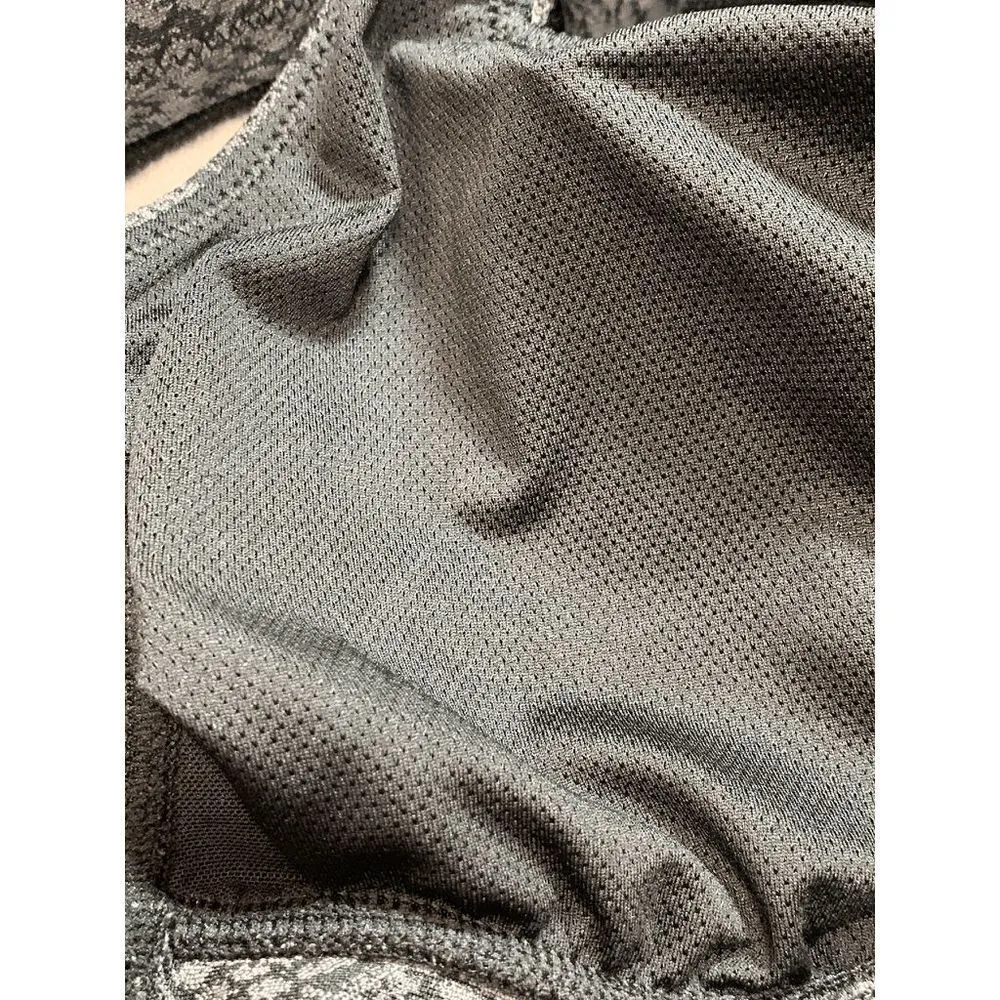 All in Motion Women’s Sports Bra Jacquard Snakeskin Black Gray Size Medium - Image 6