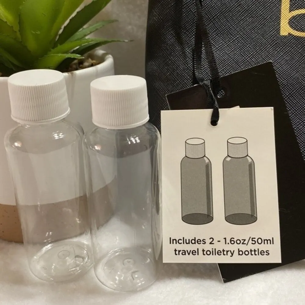 Bebe Black Zipper Top Close Cosmetic Toiletries Bag NEW - Image 3