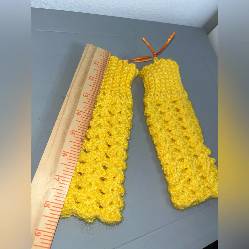 Handmade Crochet Hand Warmers Ribbed Stretch ThumbHole Cozy Winter Glove Cottage - Image 3