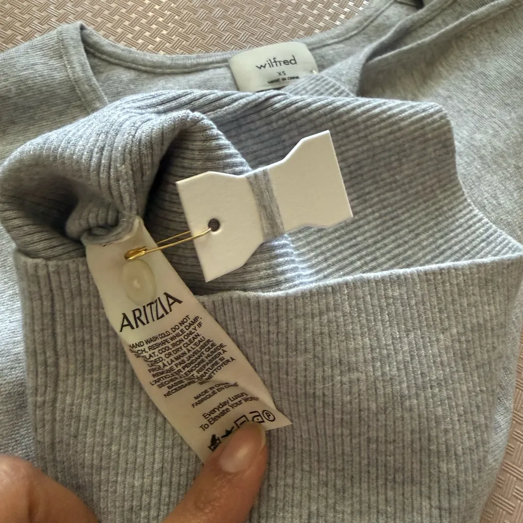 Golightly Sleeveless Cardigan - Image 6