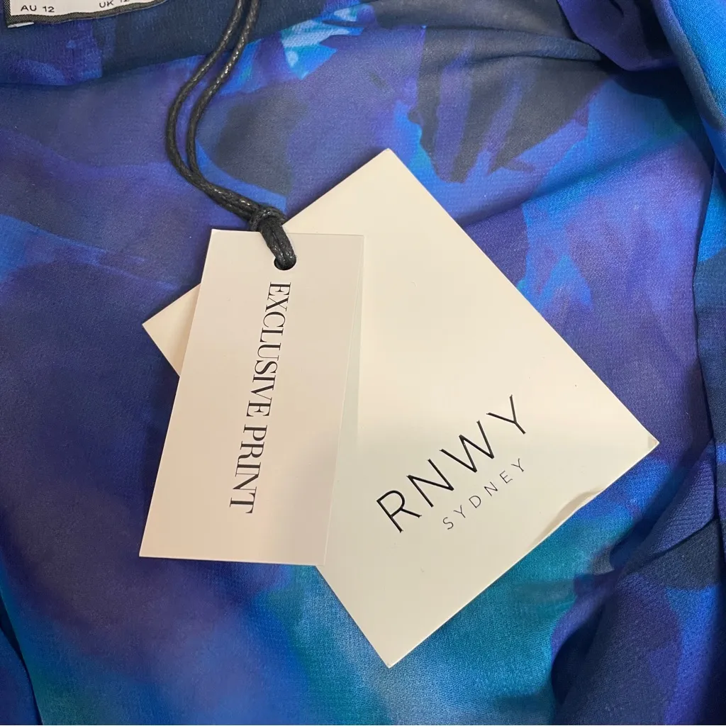 Runaway The Label Calista Midi Blue‎ Sheer Floral long Sleeve Dress size 8 Large - Image 8