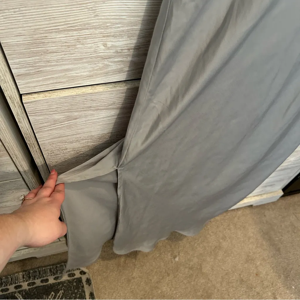 American Eagle Womens Size 4 Dove Gray AE x The Ziegler Sisters Midi Skirt - Image 3