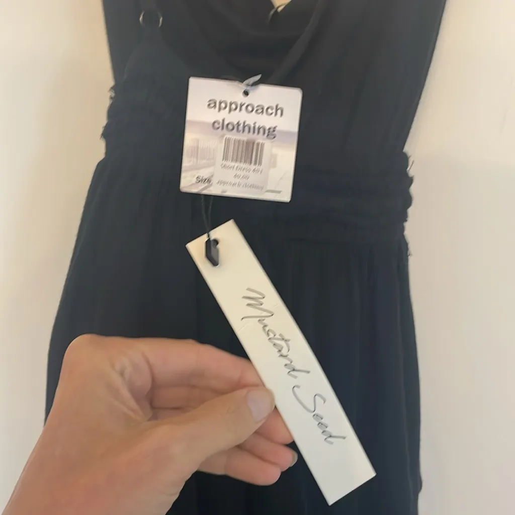 NWT Smocked Tiered Ruffle Black Dress Size L Casual - Image 9