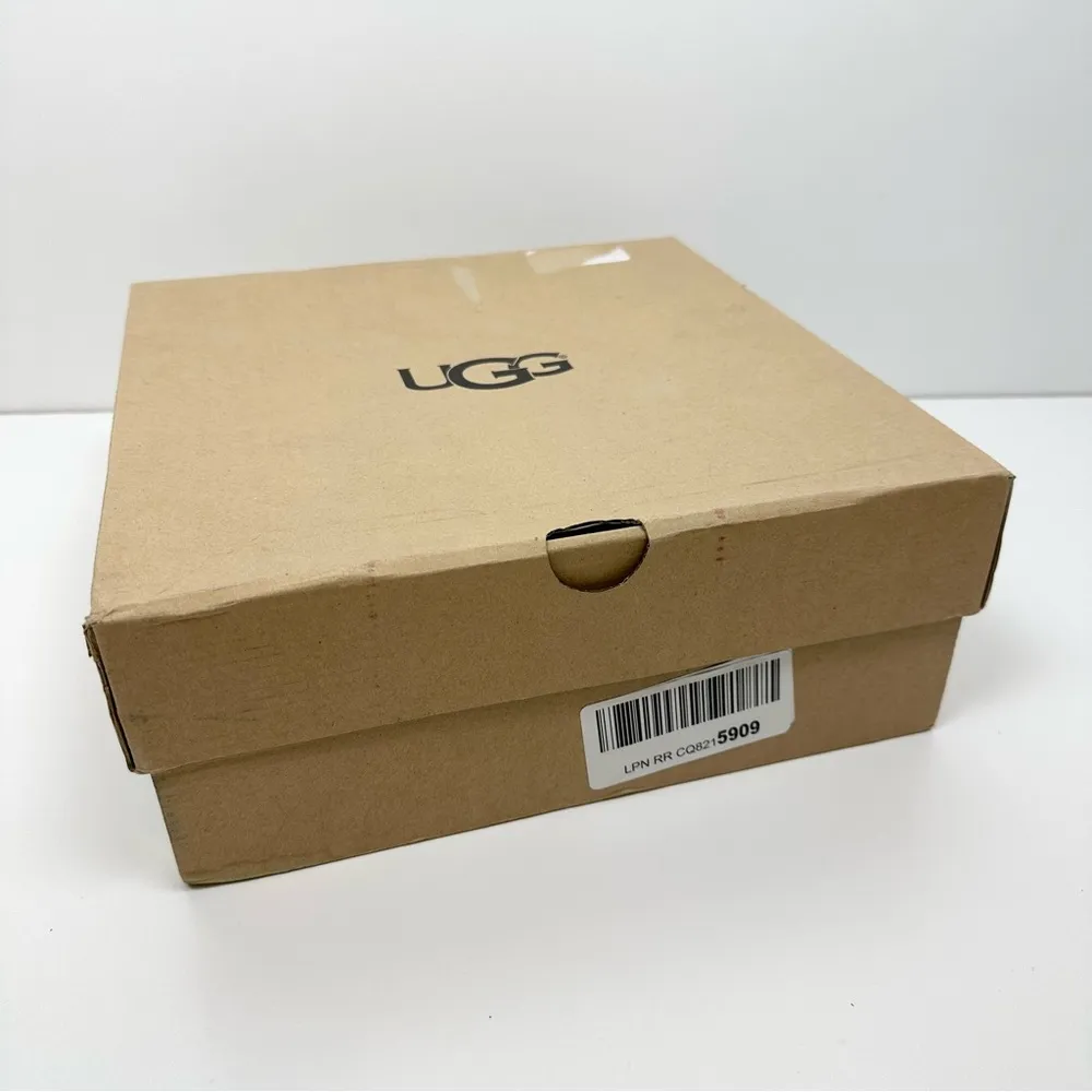 Ugg Quincy Boots - Image 12