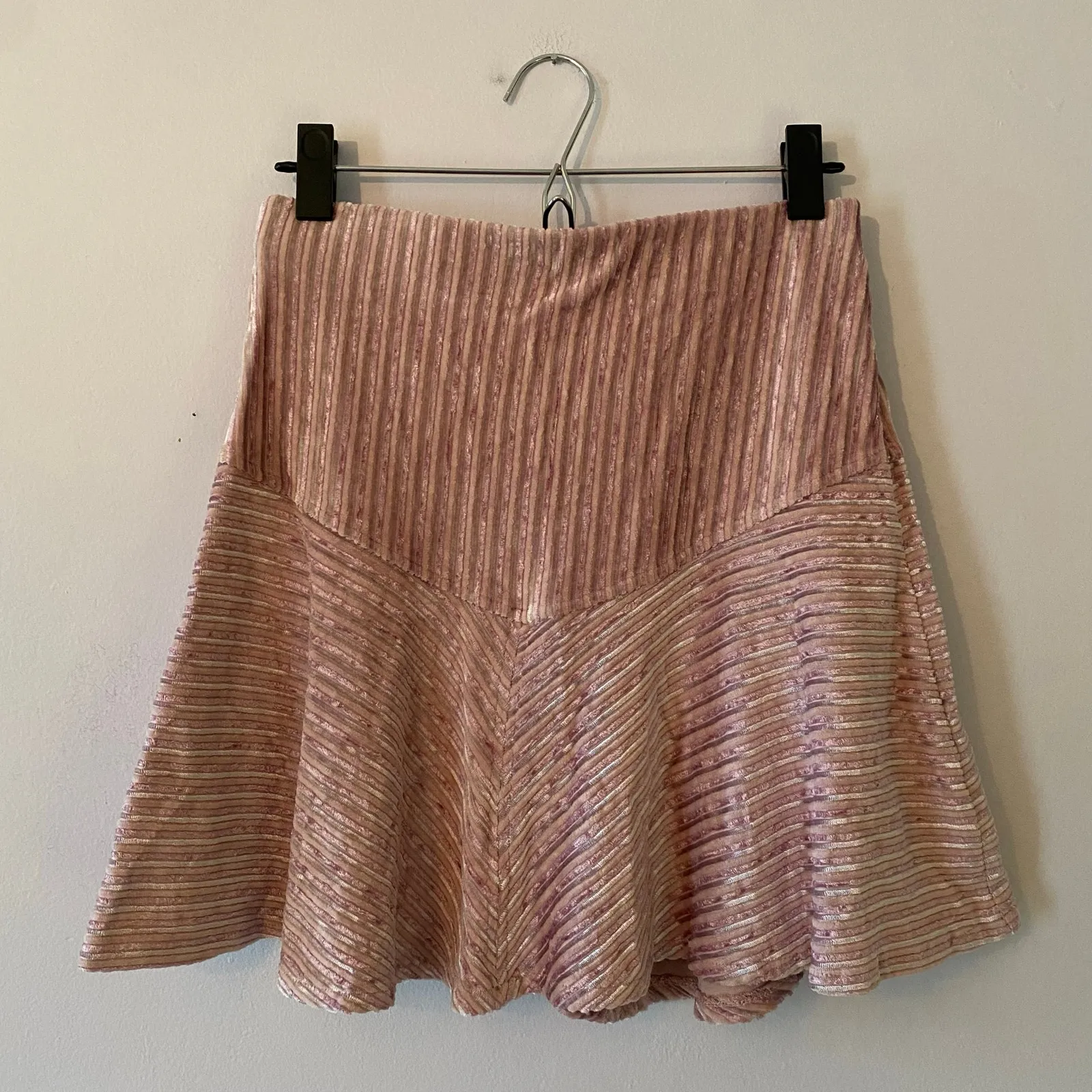 Free People Pink Velvet Camden Mini Skirt Ribbed Flared Women's size Small - Image 2