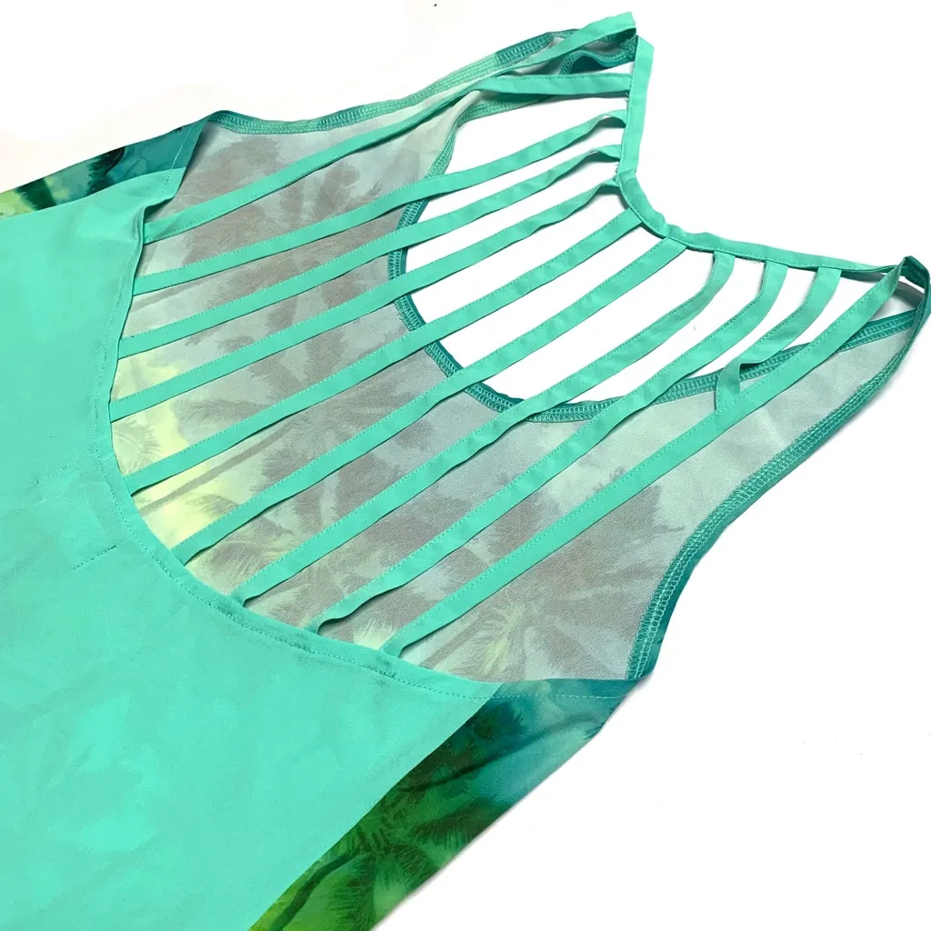 Tropical Palm Print Semi - Image 10