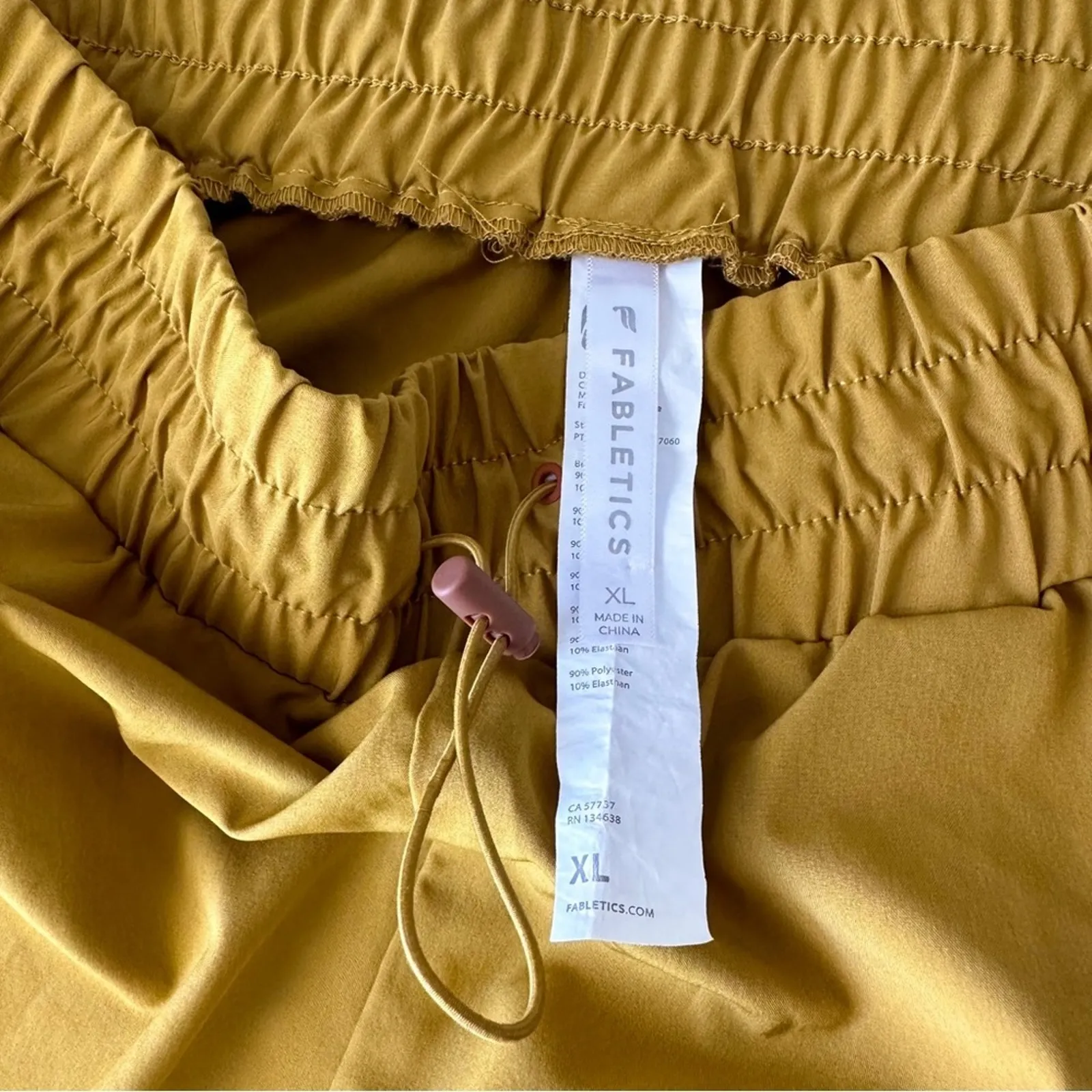 Fabletics Eleanor Cargo Track Pant Warm Olive - Image 7