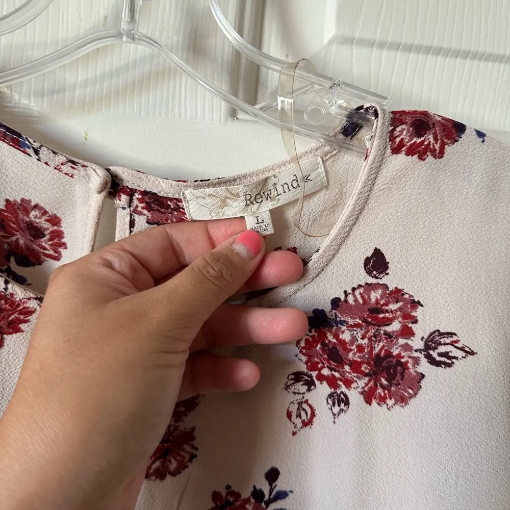 White floral blouse - Image 2
