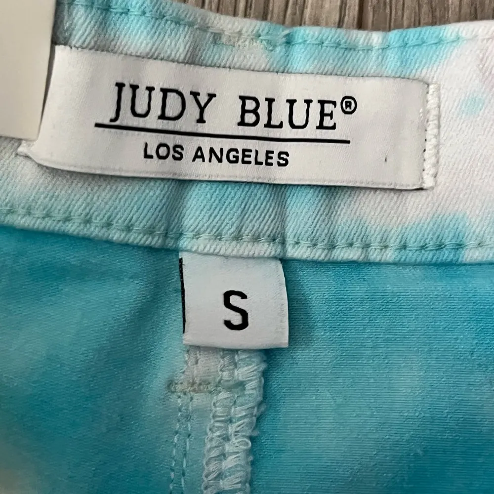 NWT Judy Blue Snow Cone Tie Dye Cut Off High Waist Shorts | Small - Image 8
