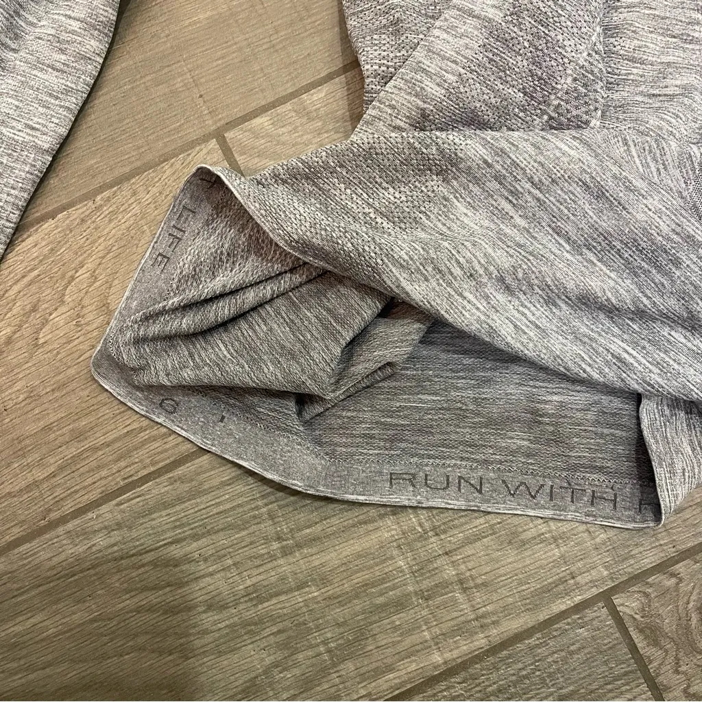 Lululemon Swiftly Tech Long Sleeve Shirt Grey - Image 4