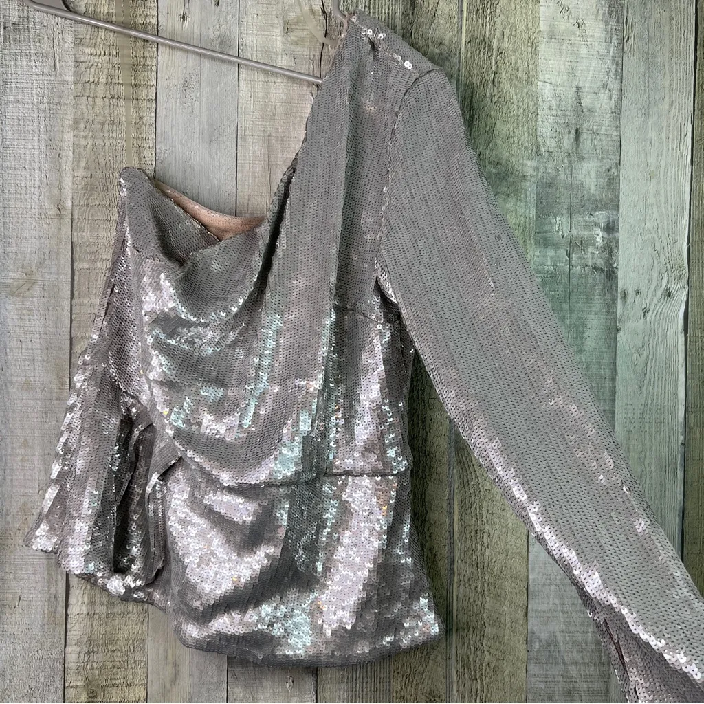 Inc. International Concepts Silver Sequin 1 Arm Peplum Party Festival Top Size M - Image 4