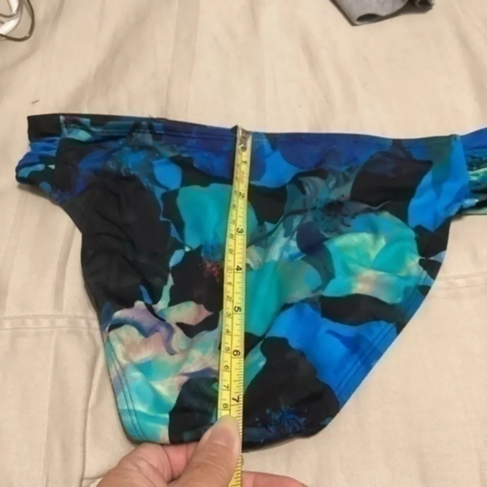 Athleta XXS bikini bottoms - Image 5