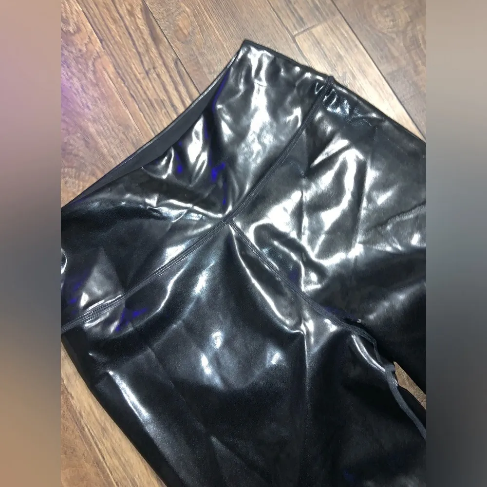 Nwot carbon38 high rise latex legging small $98 athletic yoga spring casual goth Black - Image 4
