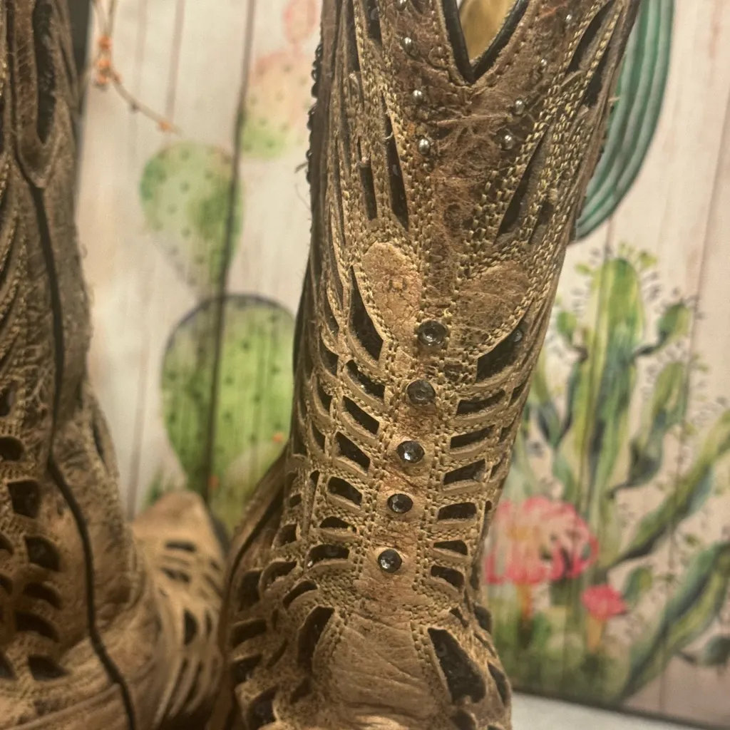 Corral Women's Cowboy Boot Size 5.5 Sequin Butterfly Distressed Brown Leather - Image 3