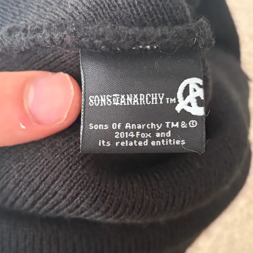 Sons of Anarchy Black Knit logo winter casual Beanie Hat Logo Cuffed unisex NWT - Image 2