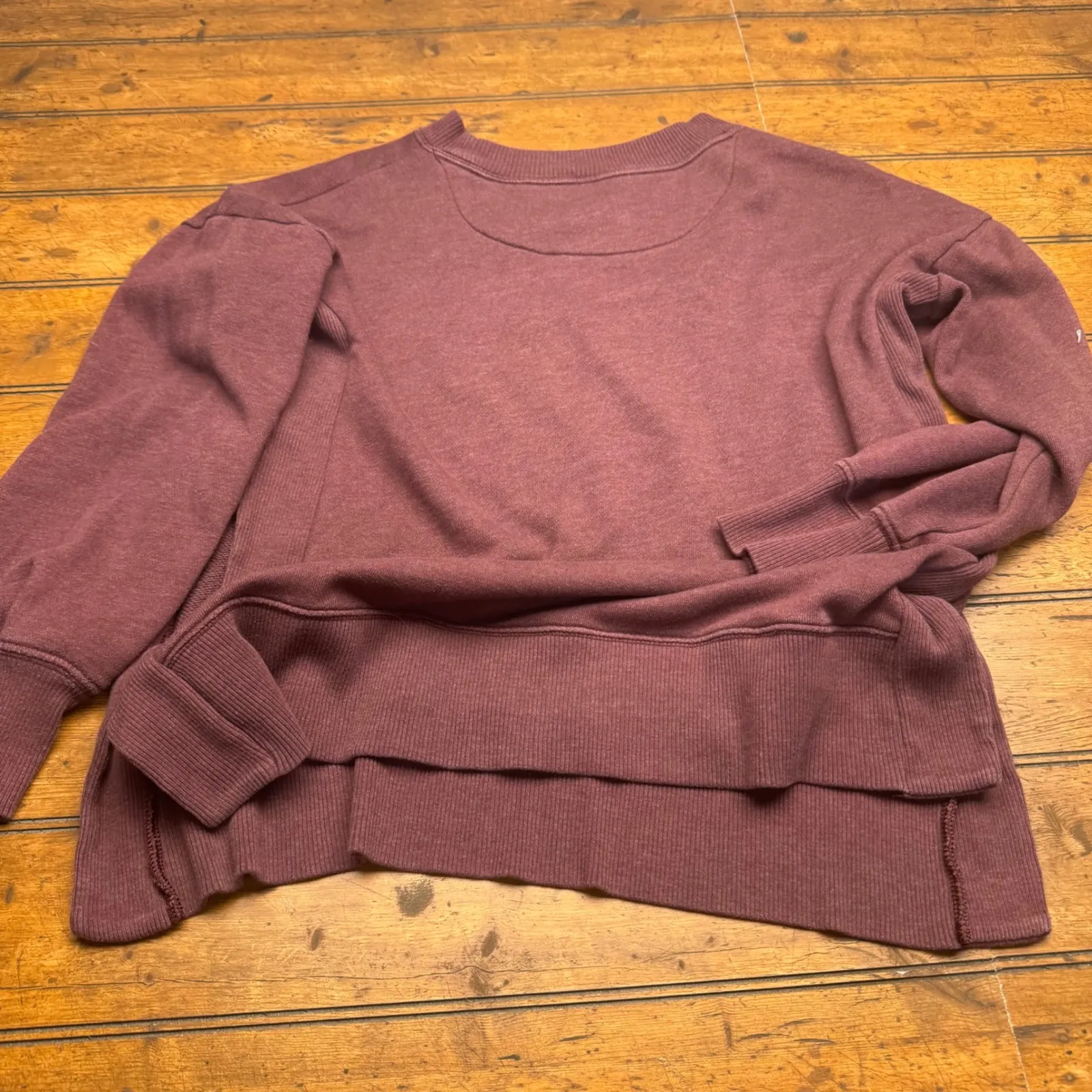 Aerie Pullover Sweatshirt Burgundy Split Side Crew Neck Long Sleeve Women XS - Image 4