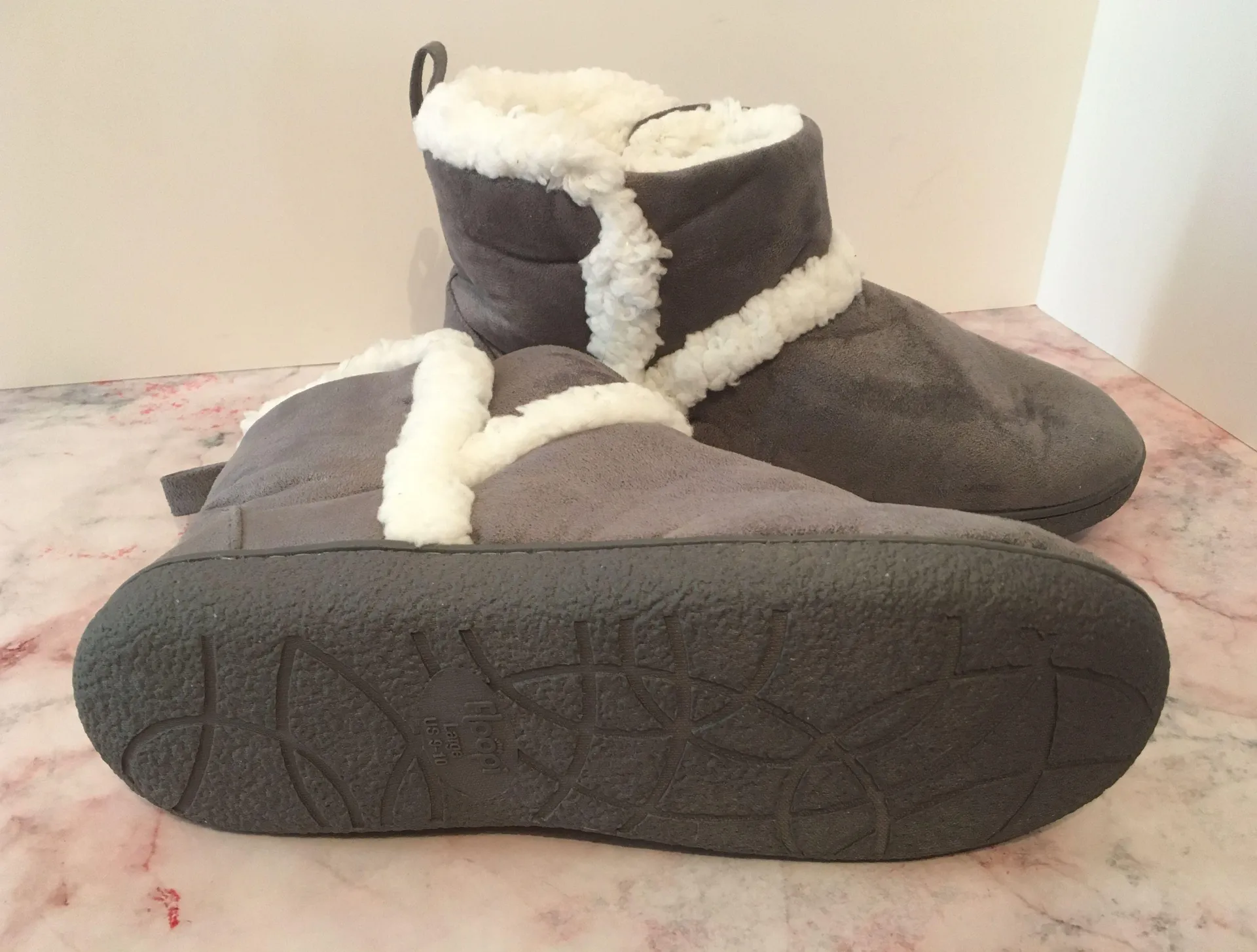Gray Bootie Slippers, Size 9/10 - Image 5