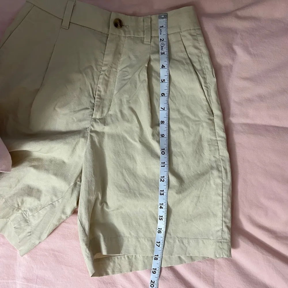 Uniqlo Linen-Blend Pleated Shorts NWOT - Image 5