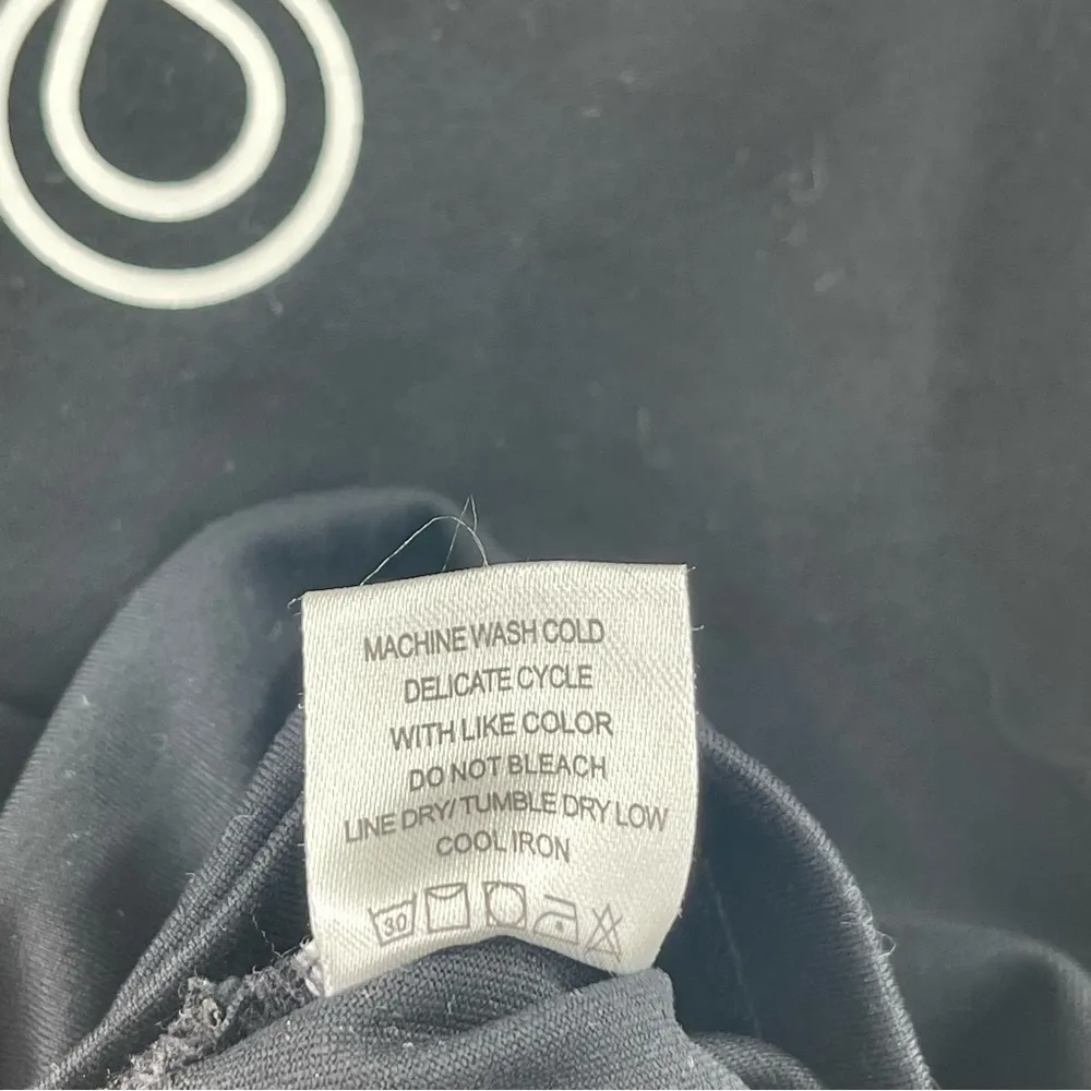 MONAT Tank Top Size Large Logo Tight Black Cropped Attached Sports Bra Athletic - Image 14