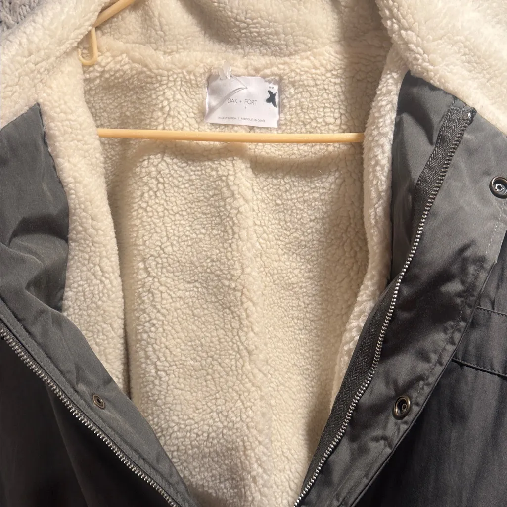 OAK + FORT WOMENS small gray Jacket with Cream Sherpa Collar - Image 4