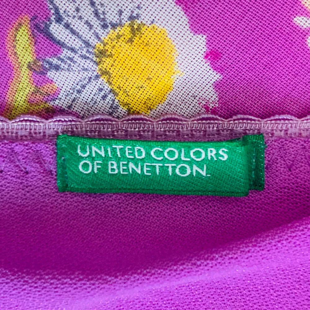 Vintage United Colors of Benetton mixed fabric pink and yellow bias cut skirt. - Image 5