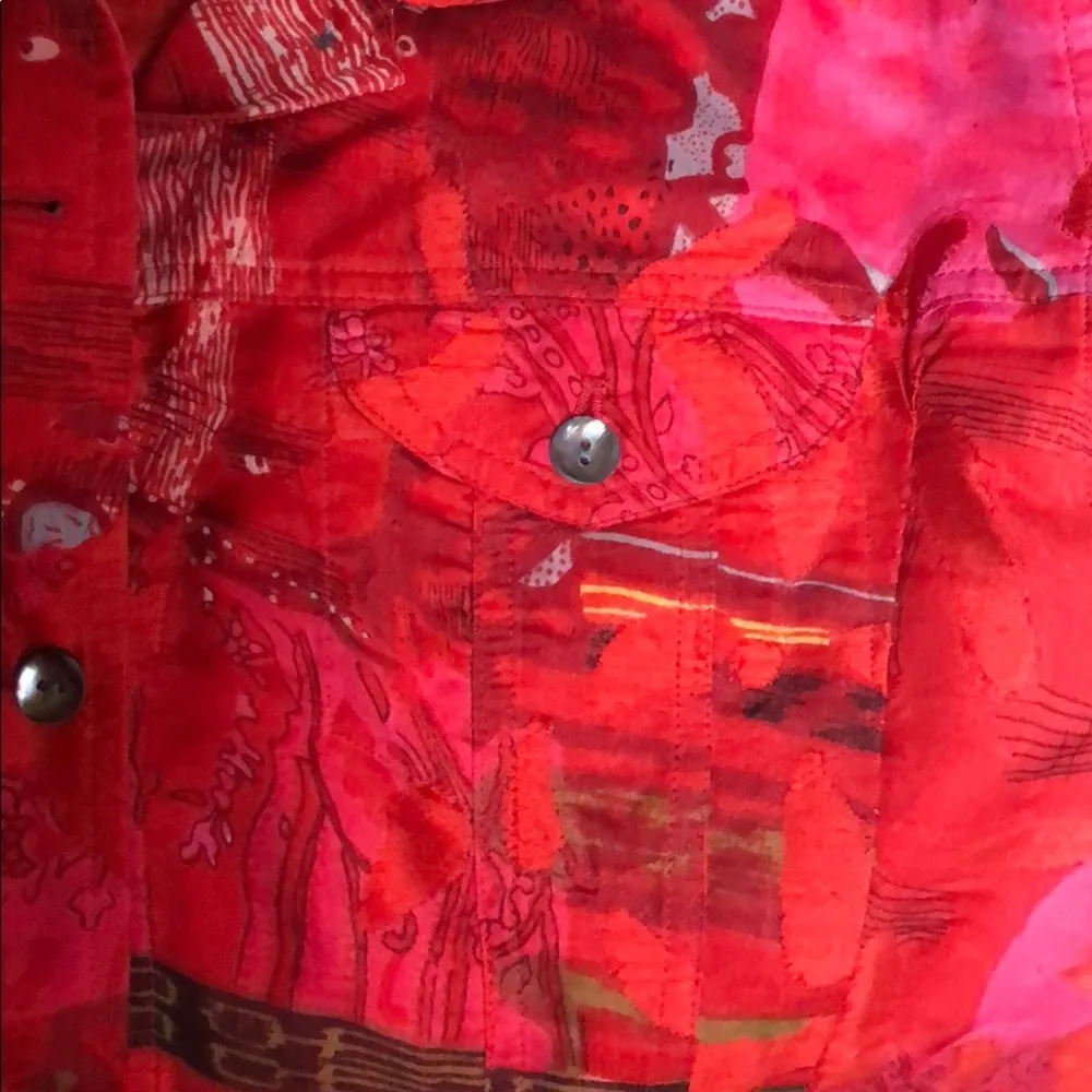 Chico’s Shirt or Light weight jacket SZ3 - Image 7