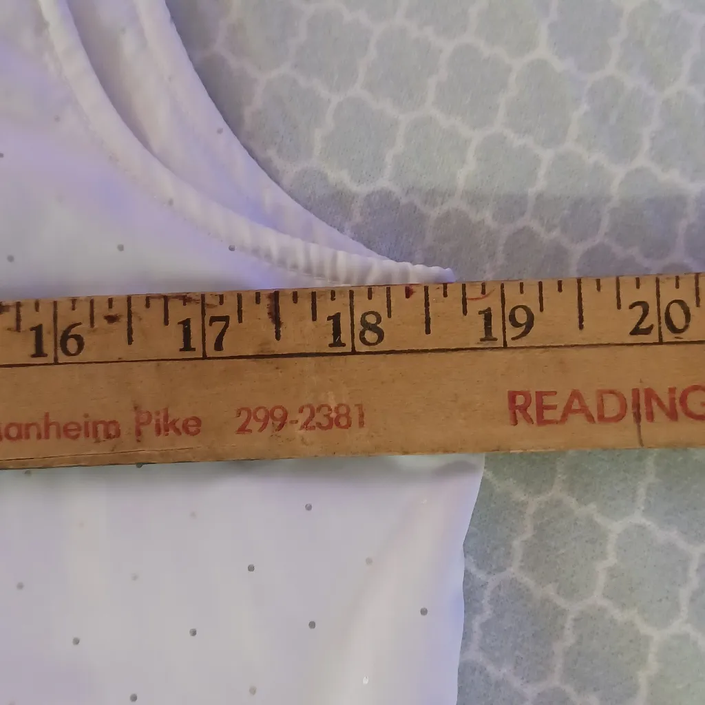 Monterey Club womens small golf tennis white with silver dots full zip vest - Image 4