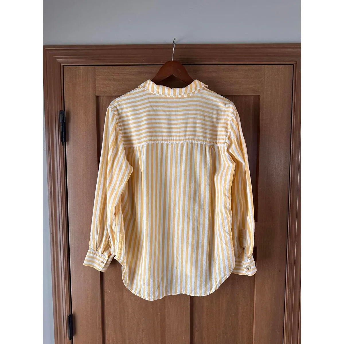 Marine Layer Jane Relaxed Linen Shirt Yellow/ White Striped Women’s size Medium - Image 8