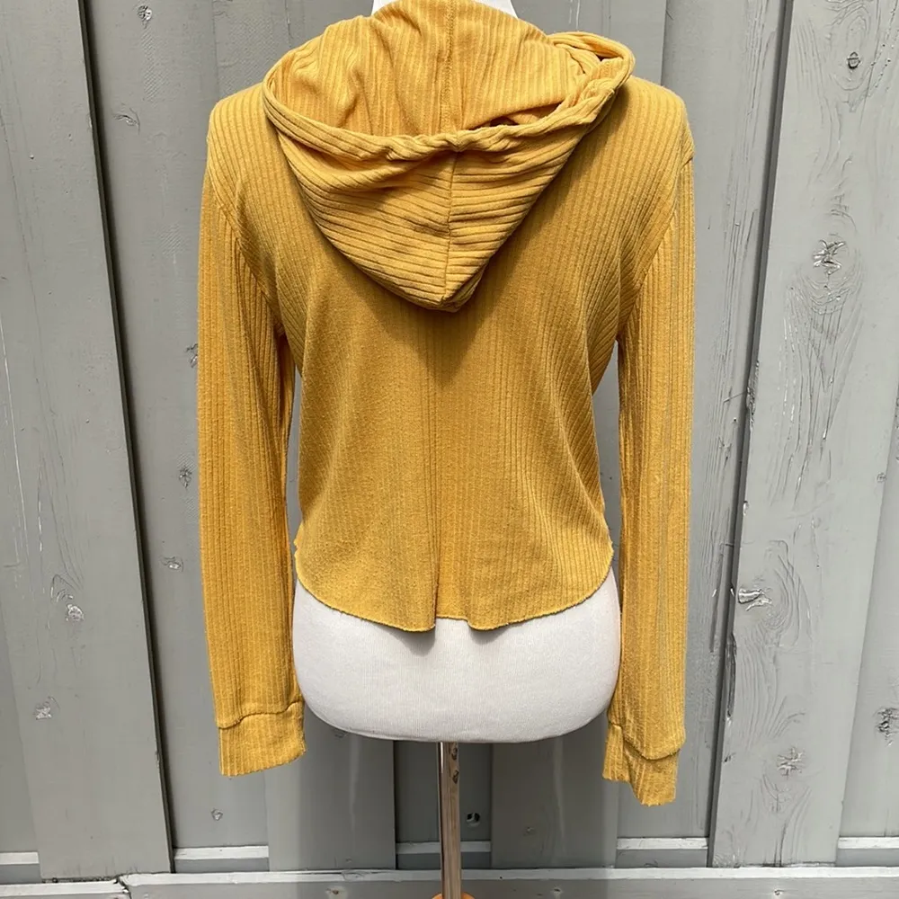 Queen Bees Crop Top Hoodie Long Sleeve Cotton/Poly Blend in Honey Mustard Small Gold - Image 3