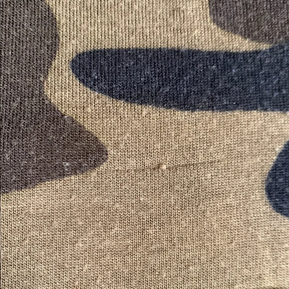 Lucky Brand Green and Black Raglan T-Shirt with 3/4 Sleeves Small - Image 7