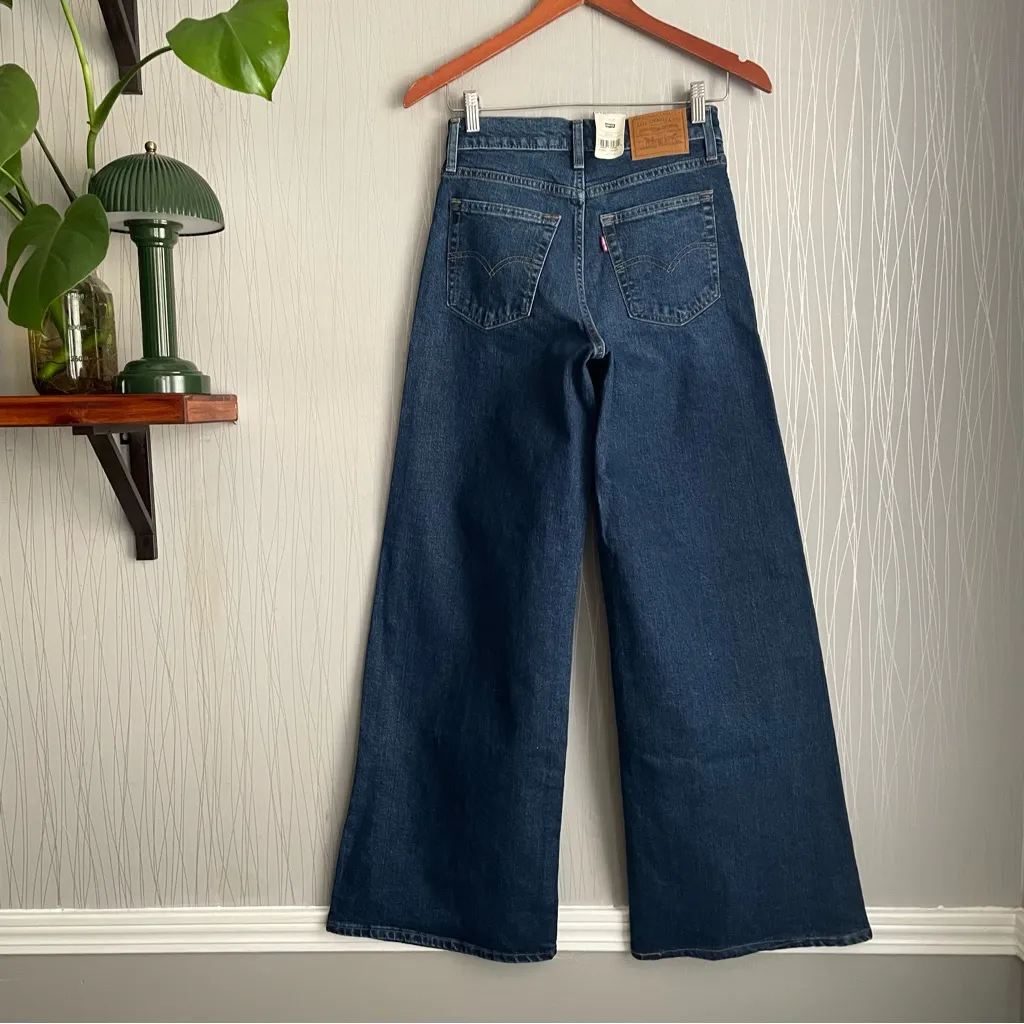 Levi’s 728 Women’s Size 26 High Rise Wide Leg Jeans Woodstock Blue - Image 12