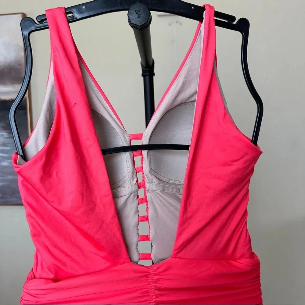 Leonisa NWOT ‎ shaping one piece swimsuit NEON  size M - Image 6