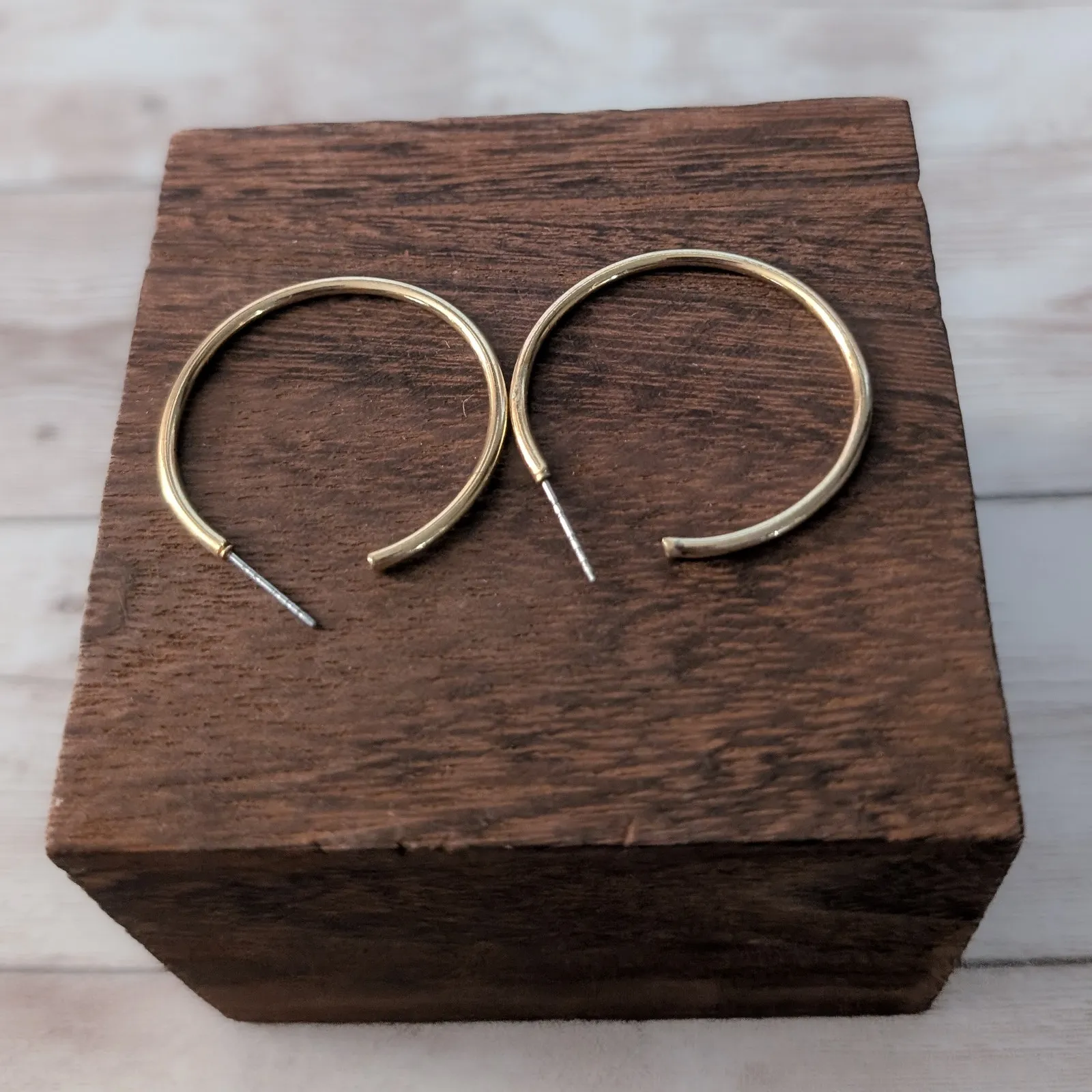 Vintage Stud Earrings 1 & 3/8" Gold Tone Hoops - Image 4