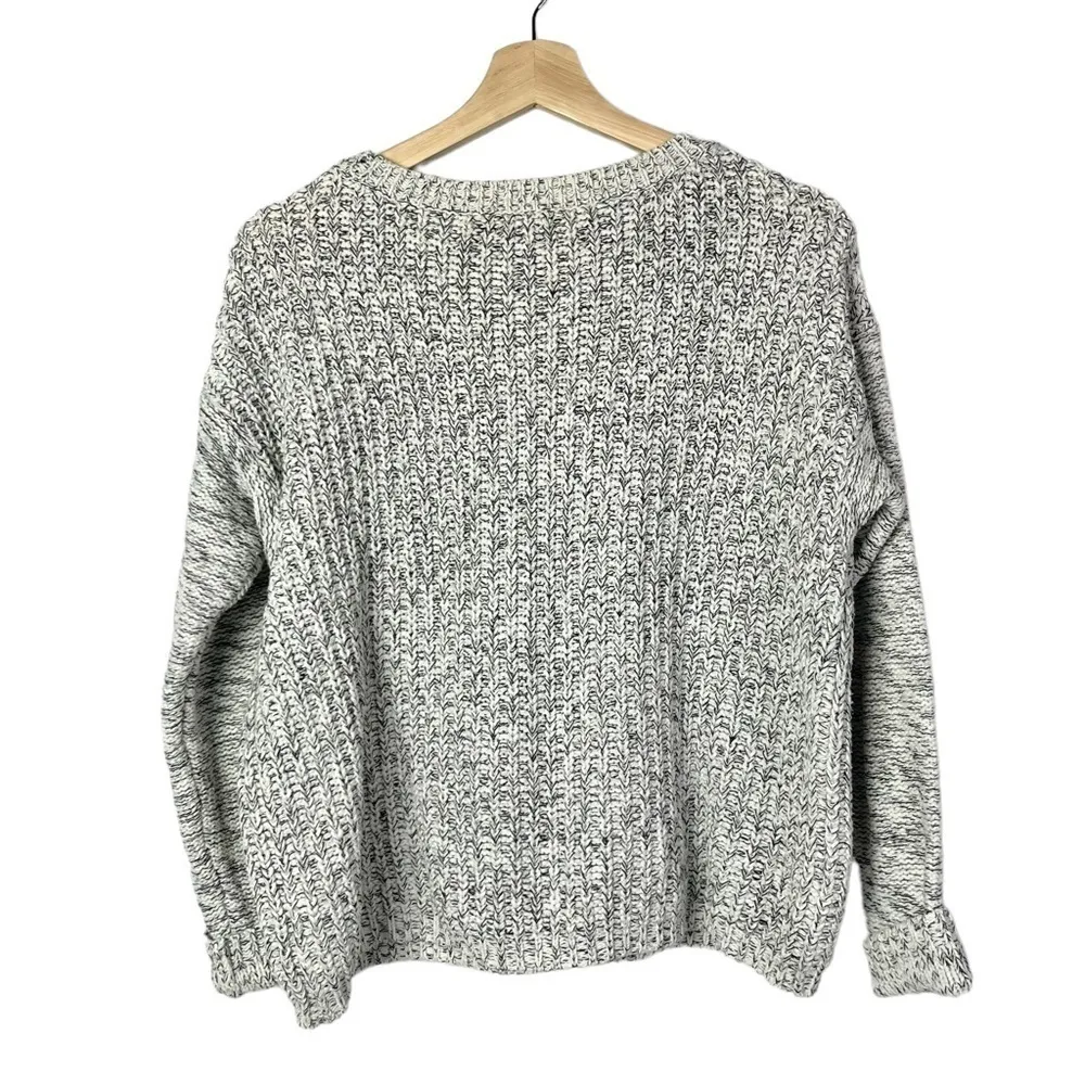 Forever 21 Light Gray Speck Knit Crewneck Sweater S - Image 2