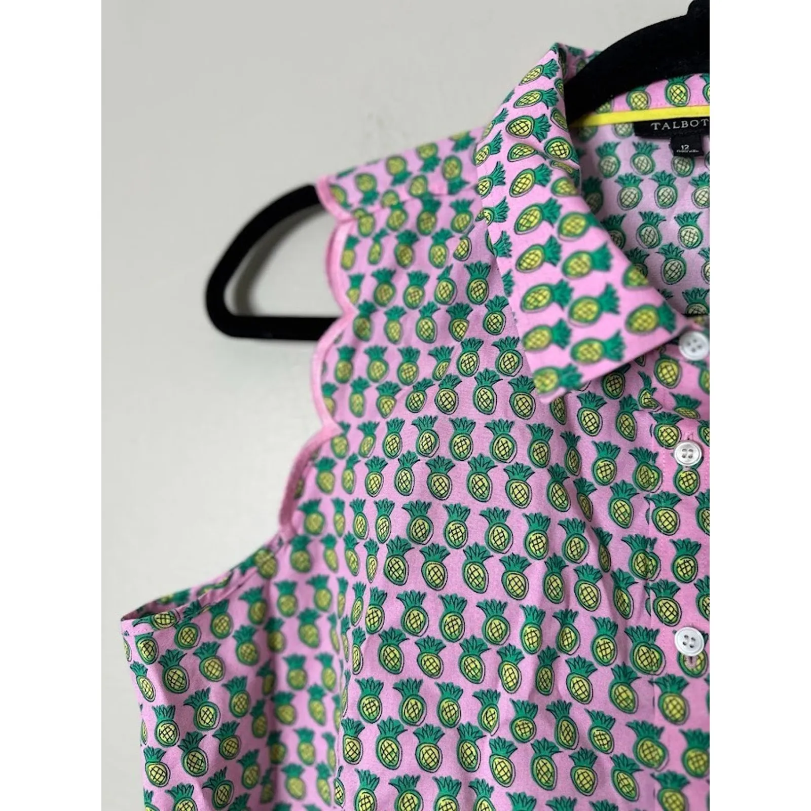 Talbots Pink Pineapple Scallop Collar No Iron Button Front Tank Blouse 12 Beach - Image 4