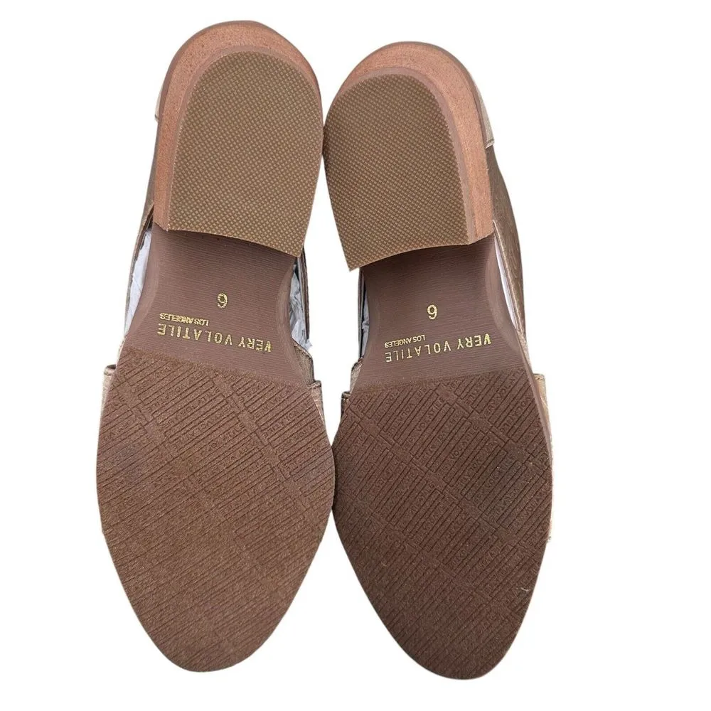 Very‎ Volatile Glossy Gold Women's Shoes Size 6 M Booties Boots NIB - Image 6