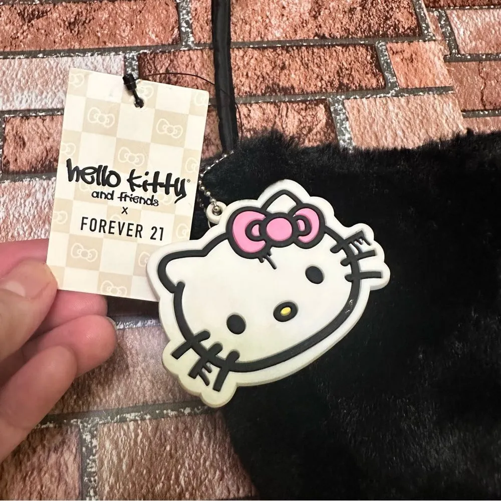 Hello Kitty Sanrio x Forever 21 Black fluffy Bag W/Rhinestones - Image 6