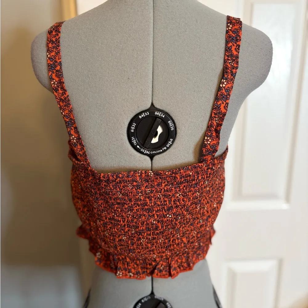 BOG Collective Women’s Cropped Red Floral Cinch Smocked Tank Top, Size Small - Image 3
