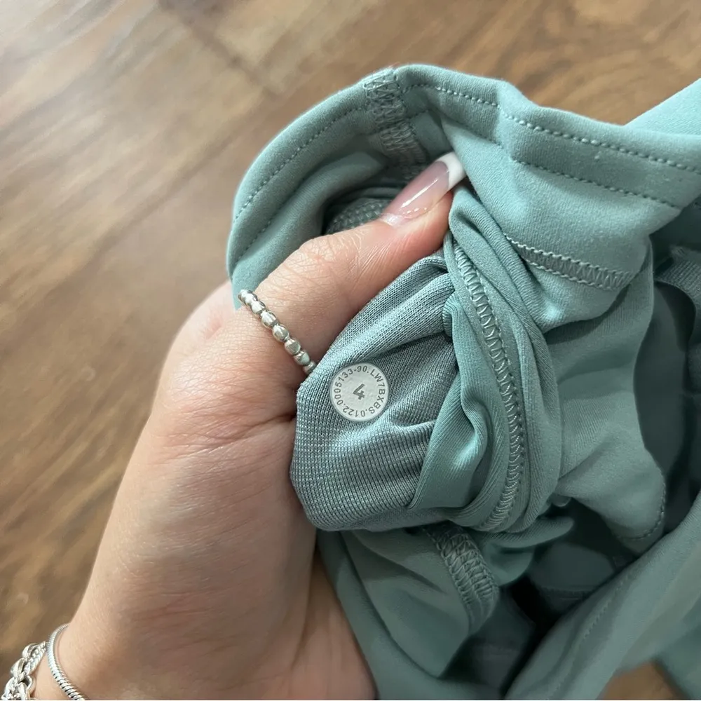 Wunder Train Contour Fit High-Rise Short 8" Misty Glade - Image 6