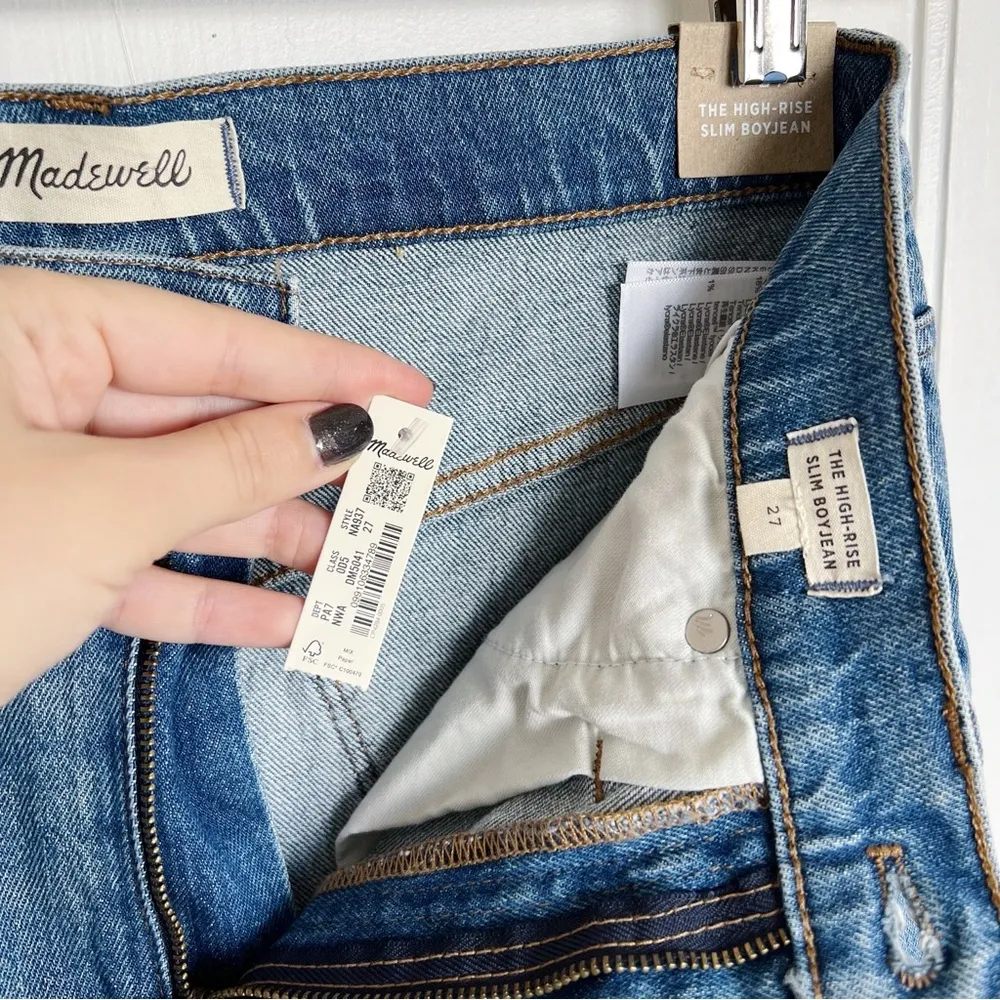 Madewell • The High-Rise Slim Boyjean in Neal Wash: TENCEL™ Denim Edition - Image 5