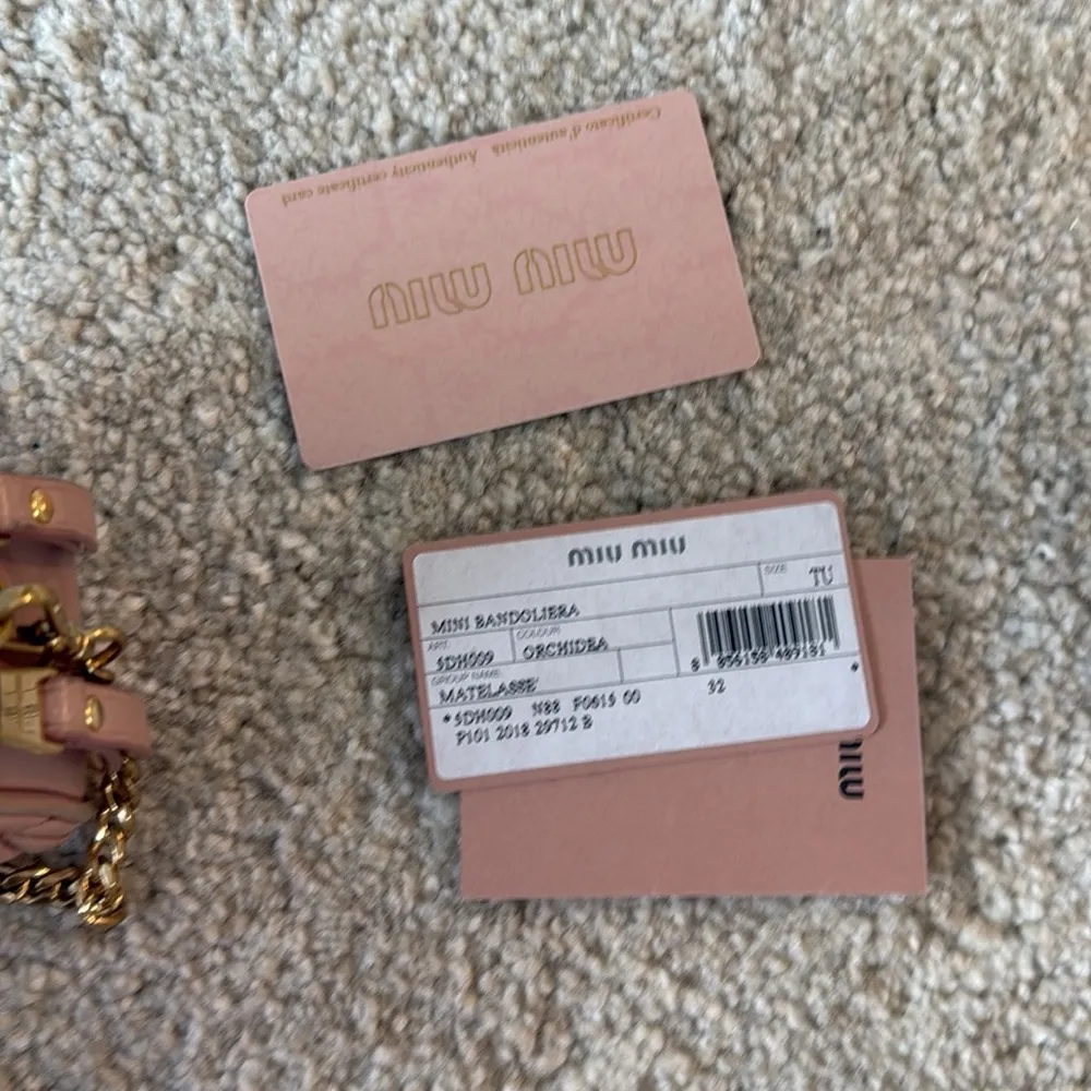 Miu miu mini bandoliera matelasse pink crossbody bag - Image 8