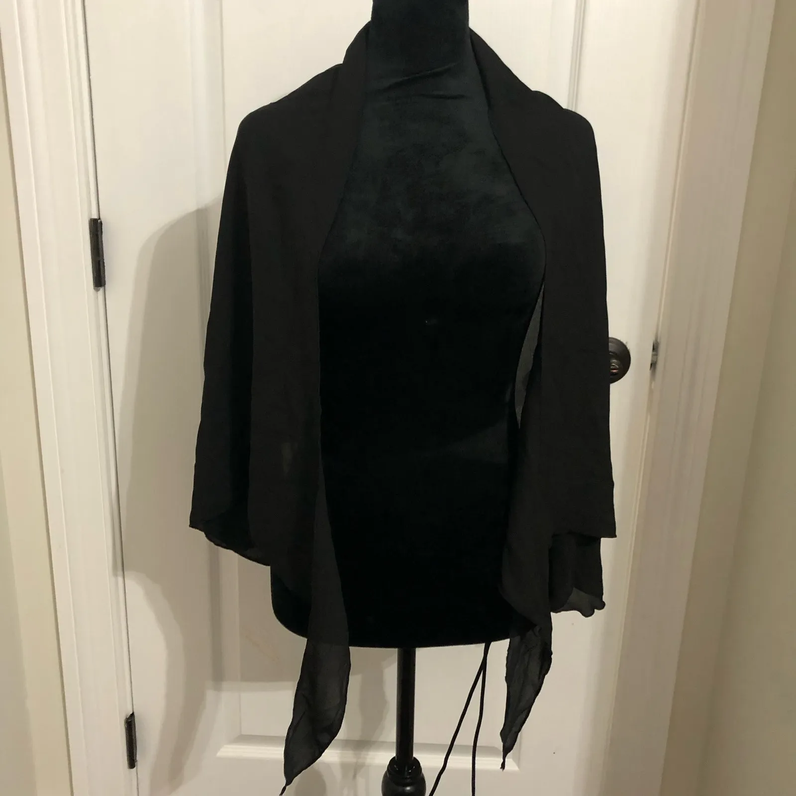 Dotti Womens ShawlOne Size Black Soft Chiffon Wrap Tie Front Beach Casual NWT - Image 5