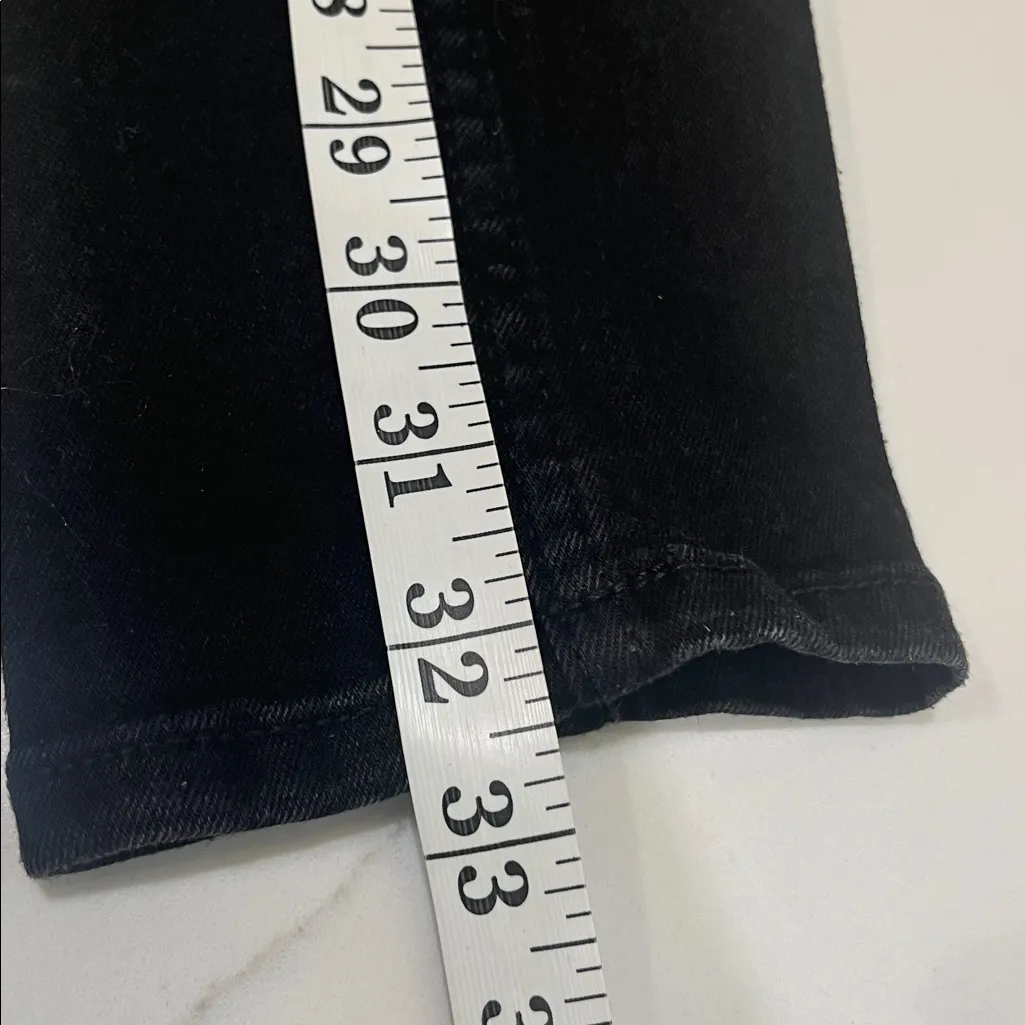 Old Navy Rockstar midrise skinny black jeans - Image 5