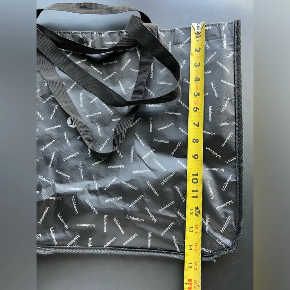 COPY -  Reusable Shopping Gift Bag Yoga Tote 21"x14"  Black - Image 2