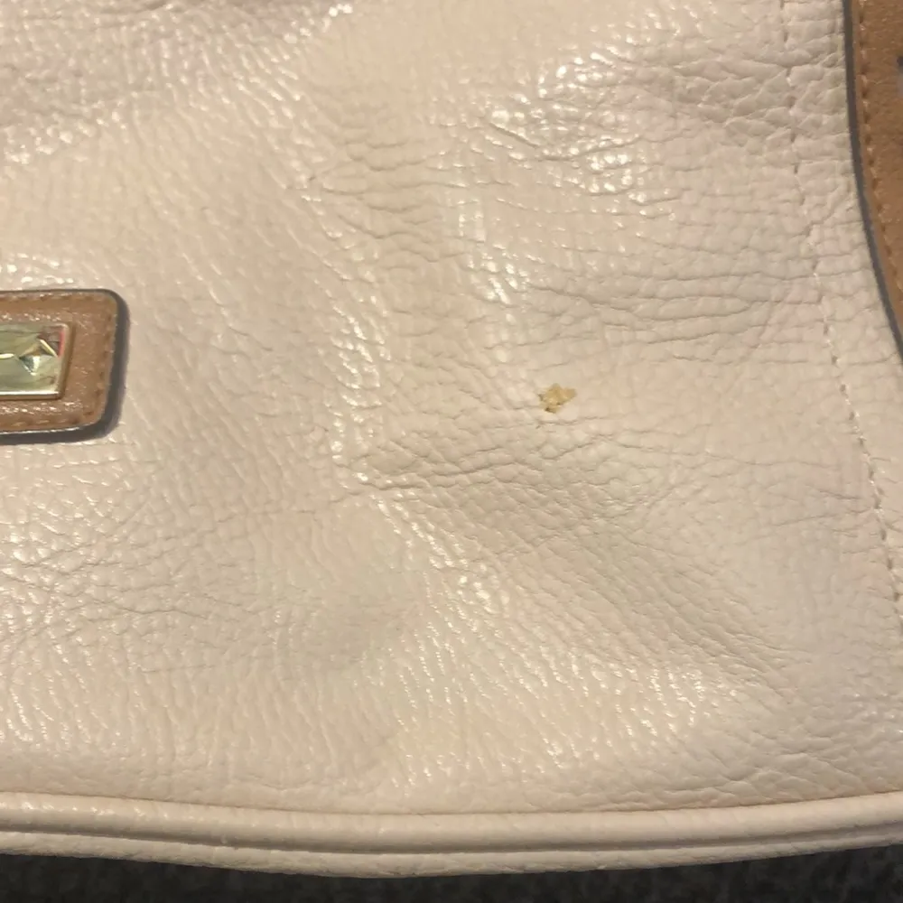 🔹 4 for $30 Jessica Simpson Purse - Image 5