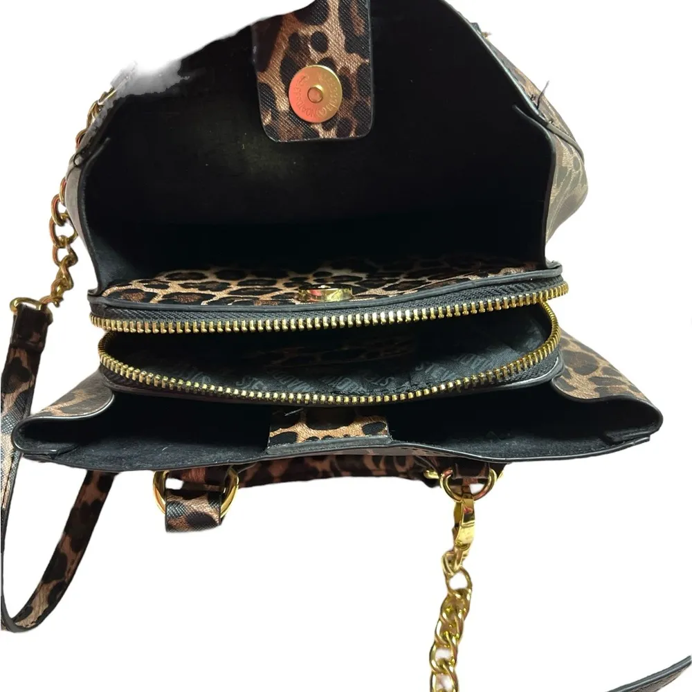 Steve Madden animal print & Pink  Crossbody Bag with Chain Detailing - Image 4