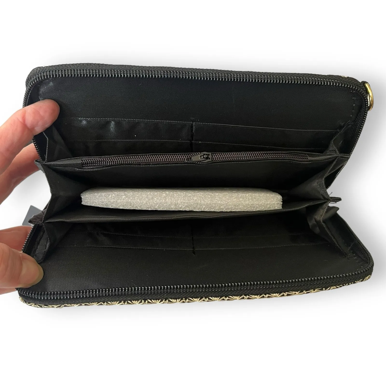 Minky embroidered wallet Mexican talavera design NWT Pink - Image 4